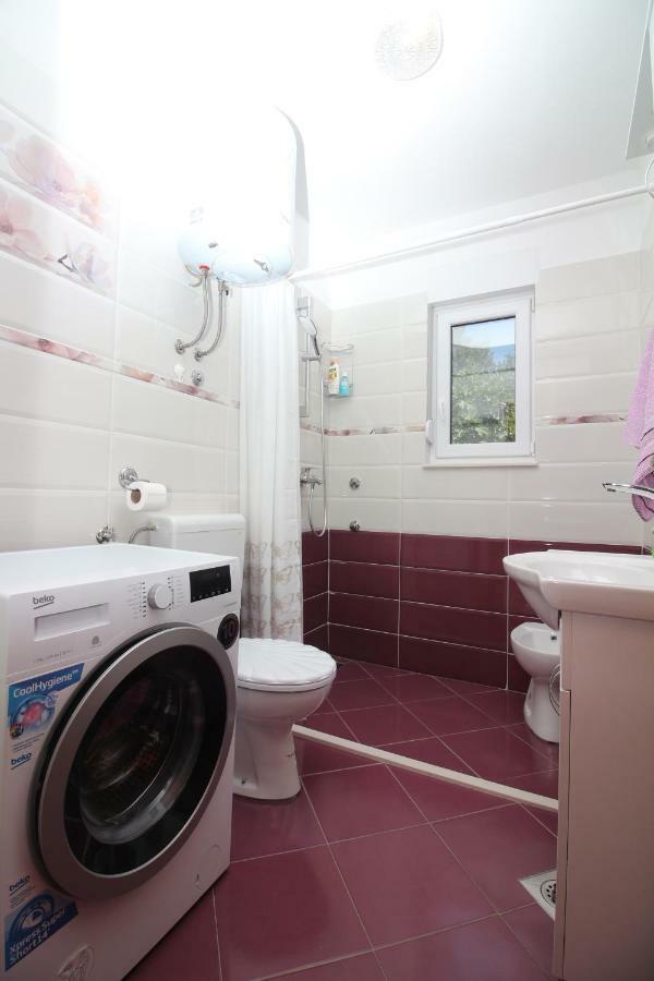 Apartament Green Valley Омиш Экстерьер фото